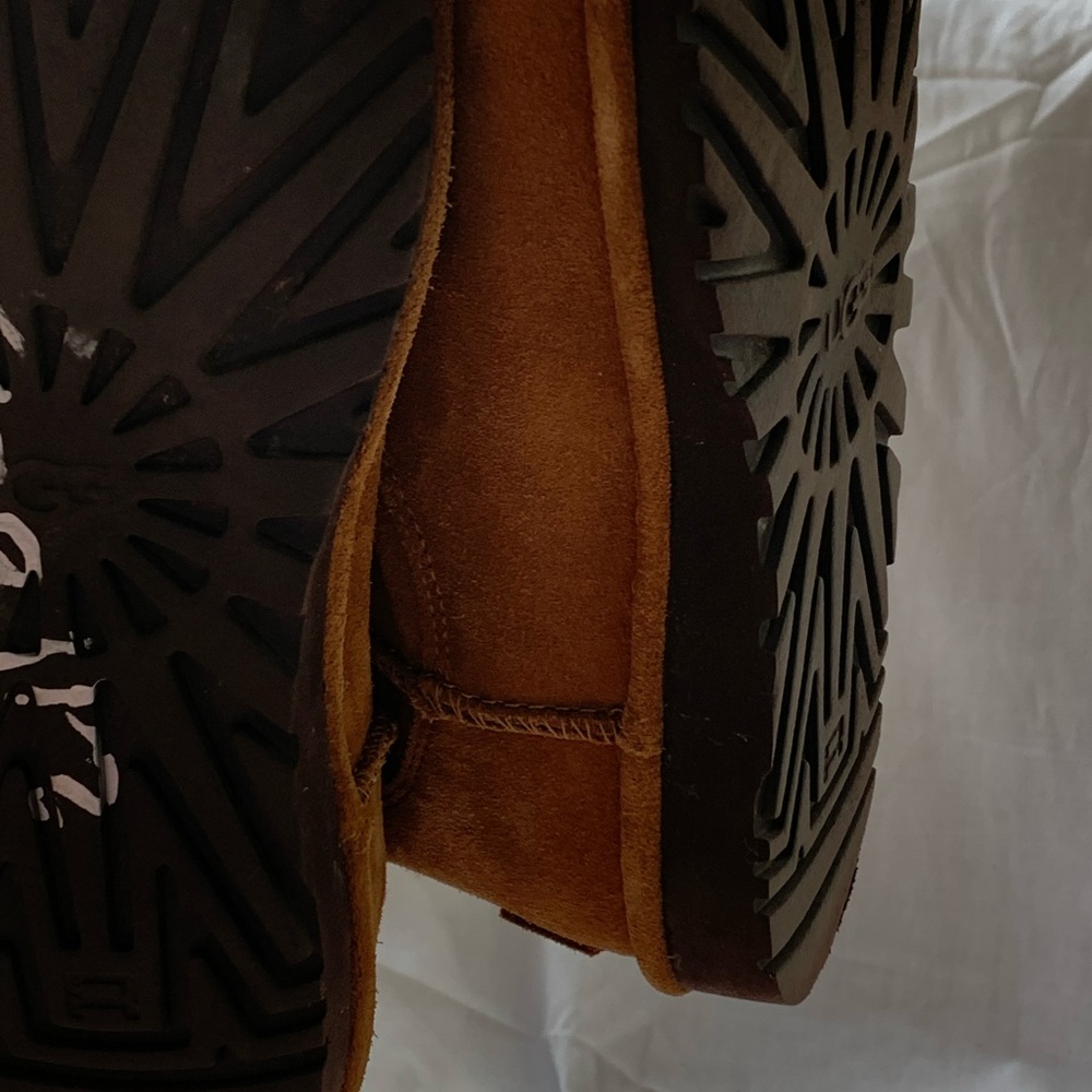 UGG Chestnut Suede Short Boot - image 10